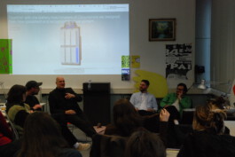Lecture from Hallo.Basis at the workshop